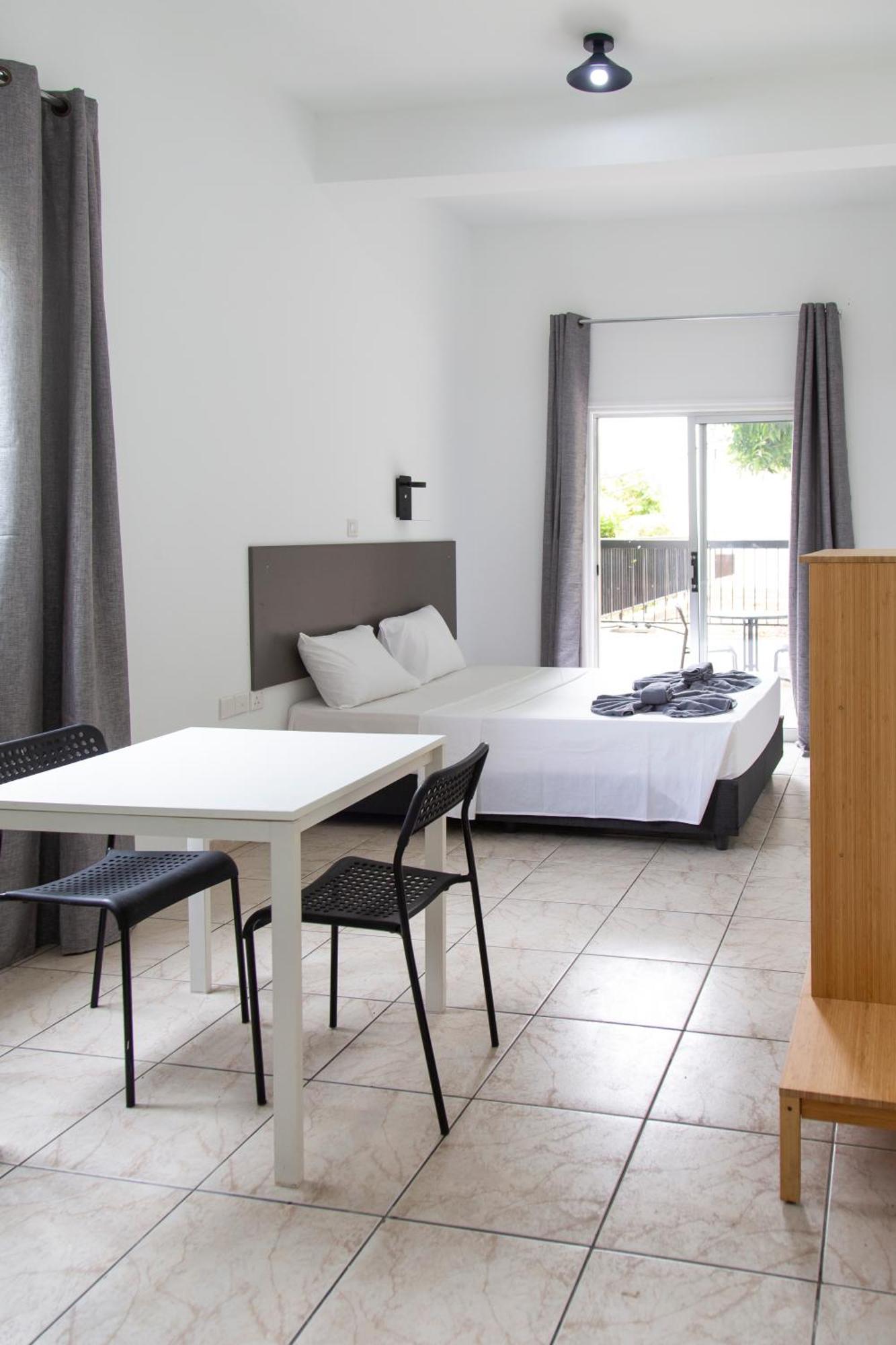 Summer's Aparthotel Agia Napa